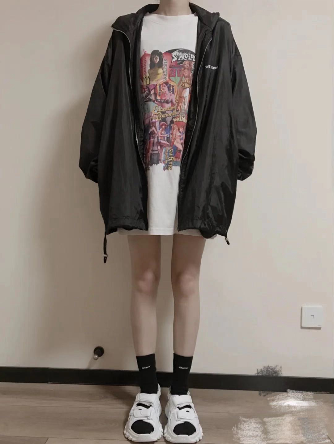 We11 Done Logo-print Hooded Jacket In Black