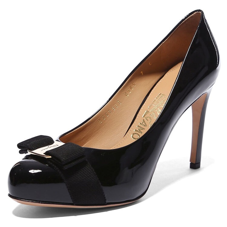 Ferragamo Shallow High-heeled Shoes In Black
