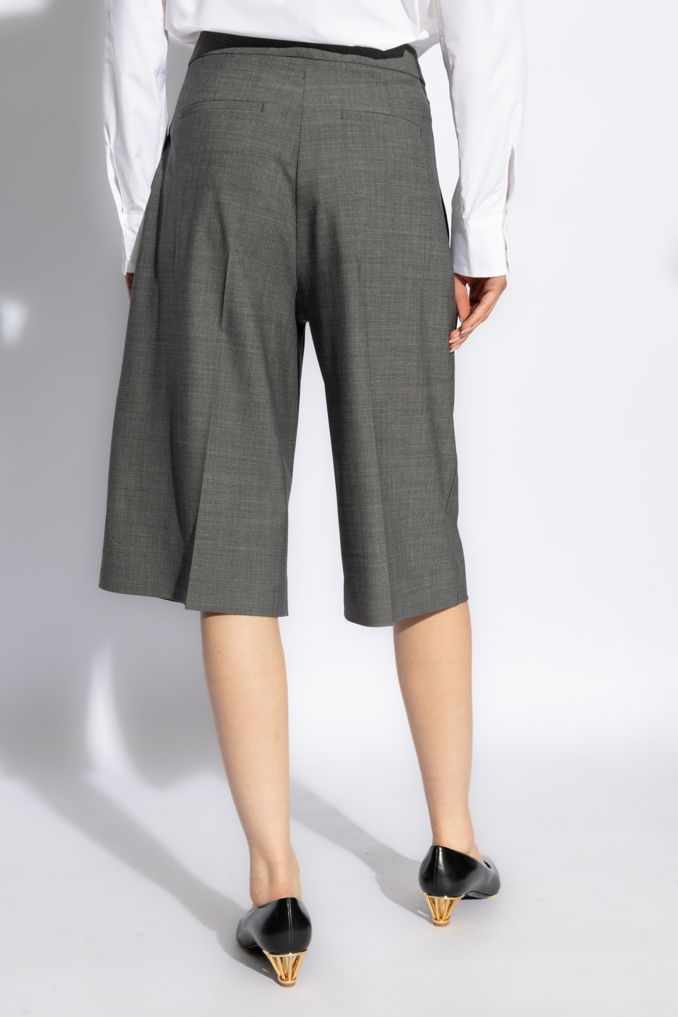 Fabiana Filippi Pressed-crease Knee-length Shorts In Black