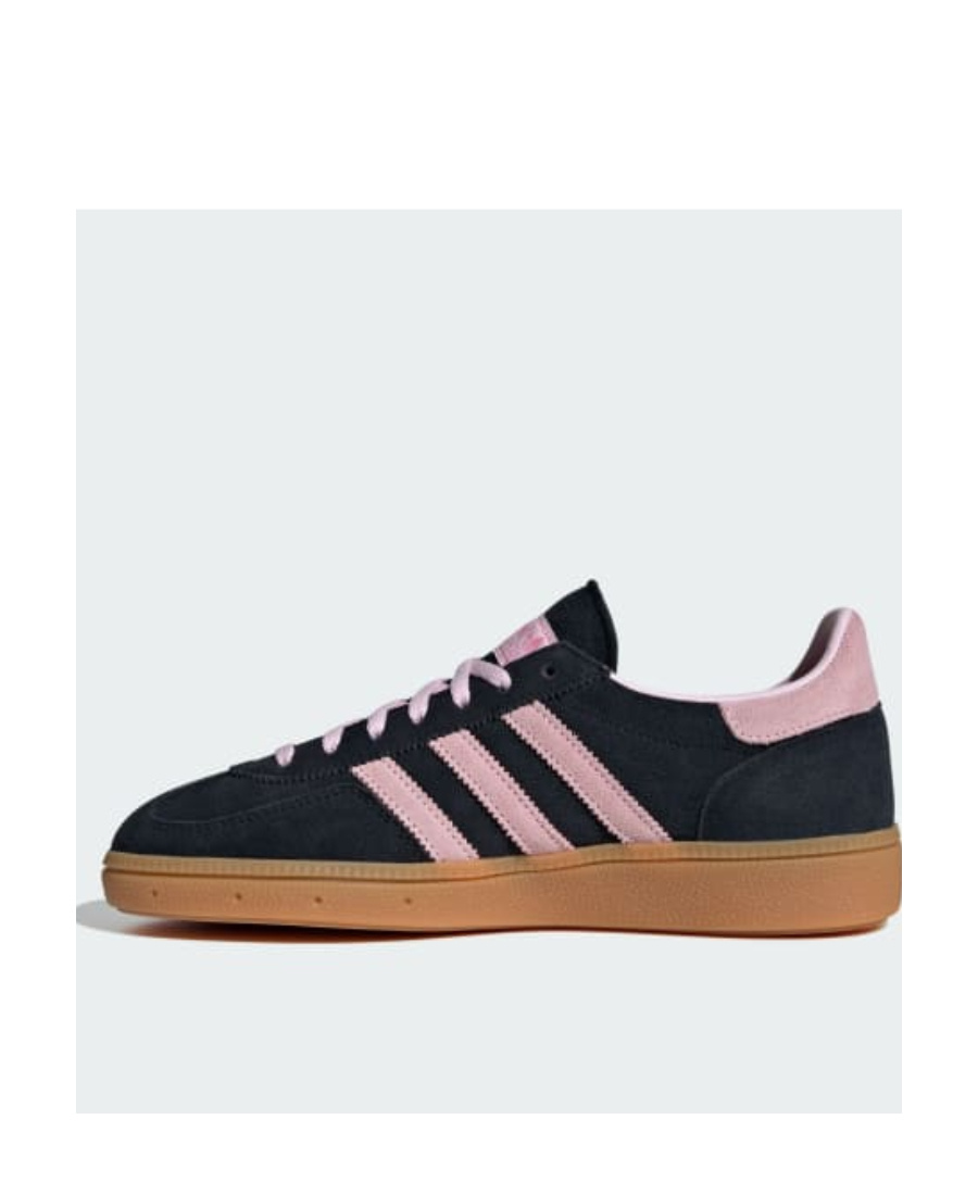 Shop Adidas Originals Round-headed Low-top Sports Shoes In Black