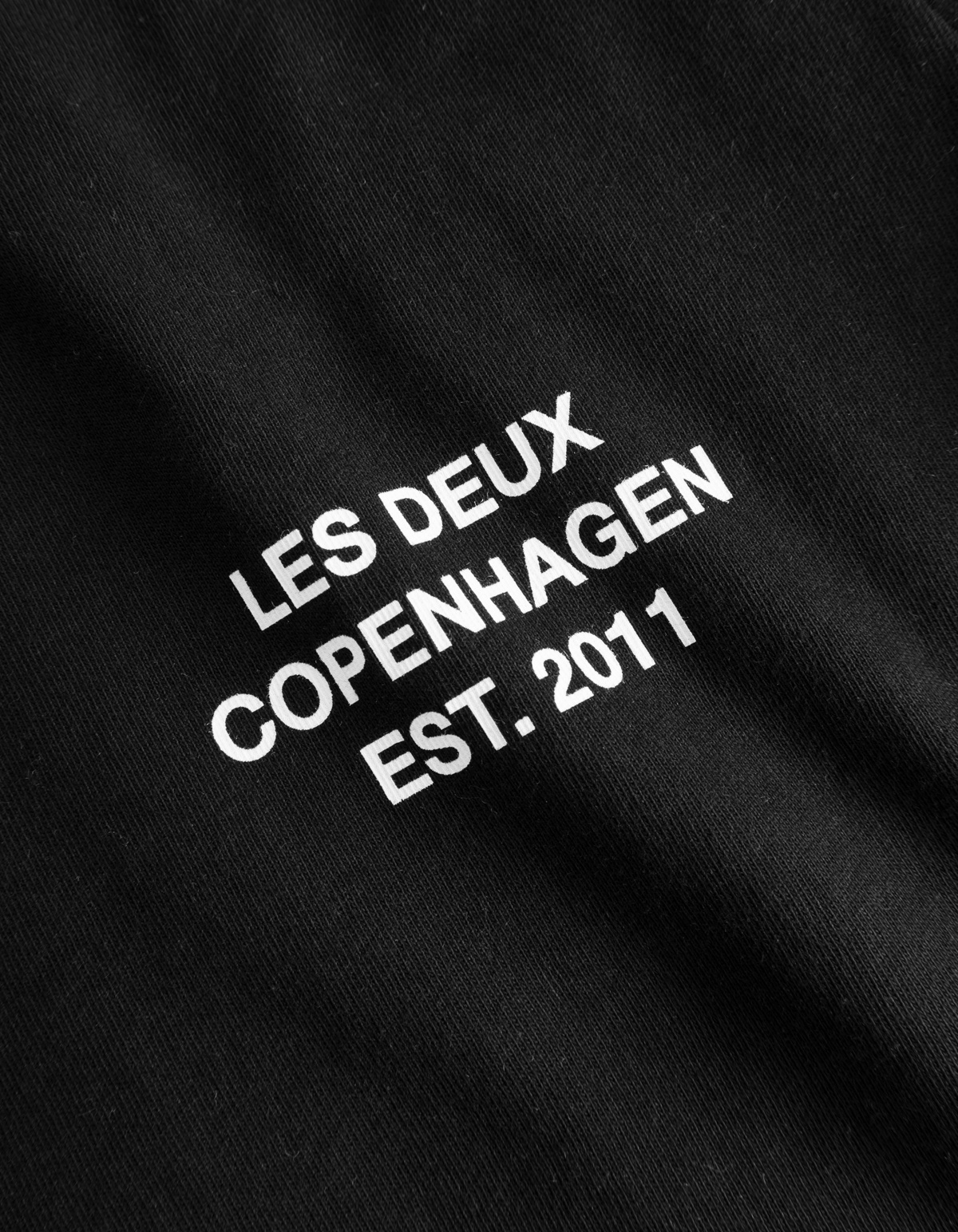 Les Deux T-shirt With Round Neck And Short Sleeves In Black