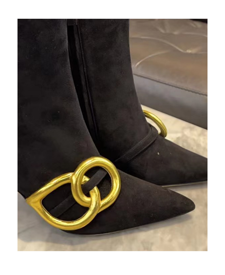 Manolo Blahnik Logo High-heeled Short Boots In Black