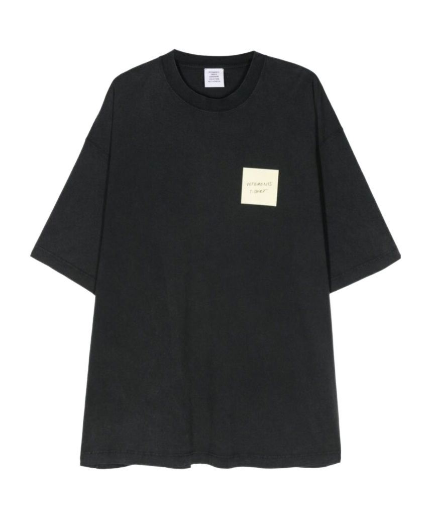 Vetements Short-sleeved T-shirt In Black