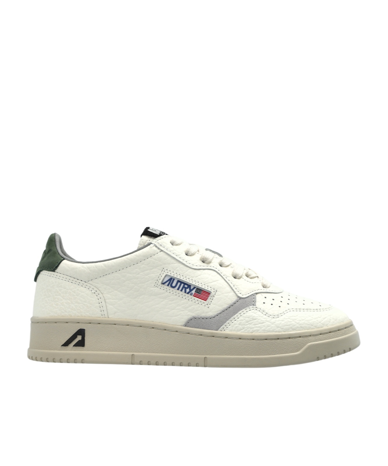 Autry Round Toe Low-top Casual Shoes In White