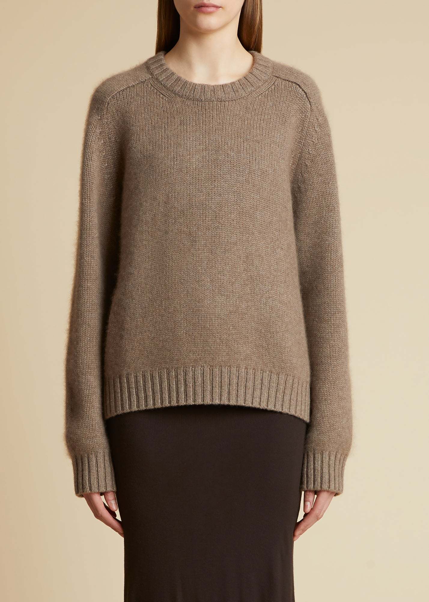 Shop Khaite Mae Cashmere Sweater In Barley Color