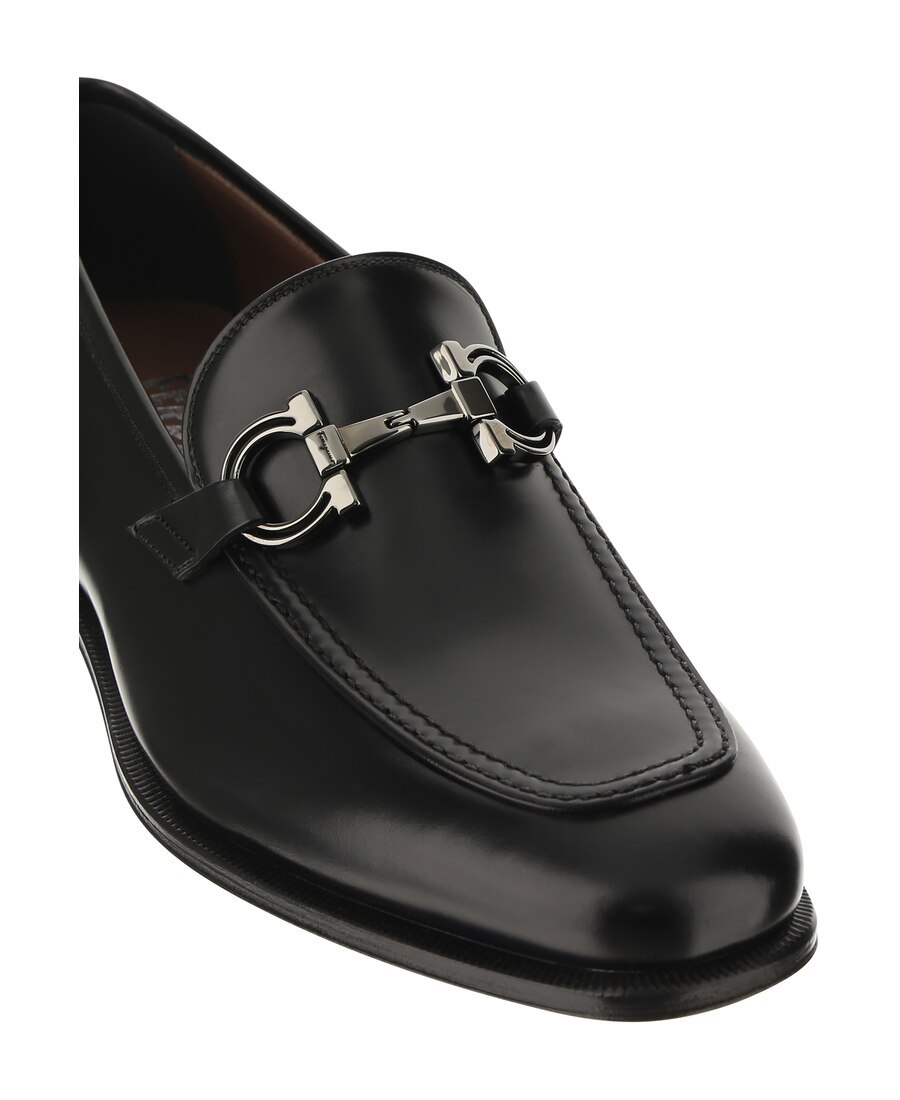 Ferragamo Black Gancini Casual Business Shoes