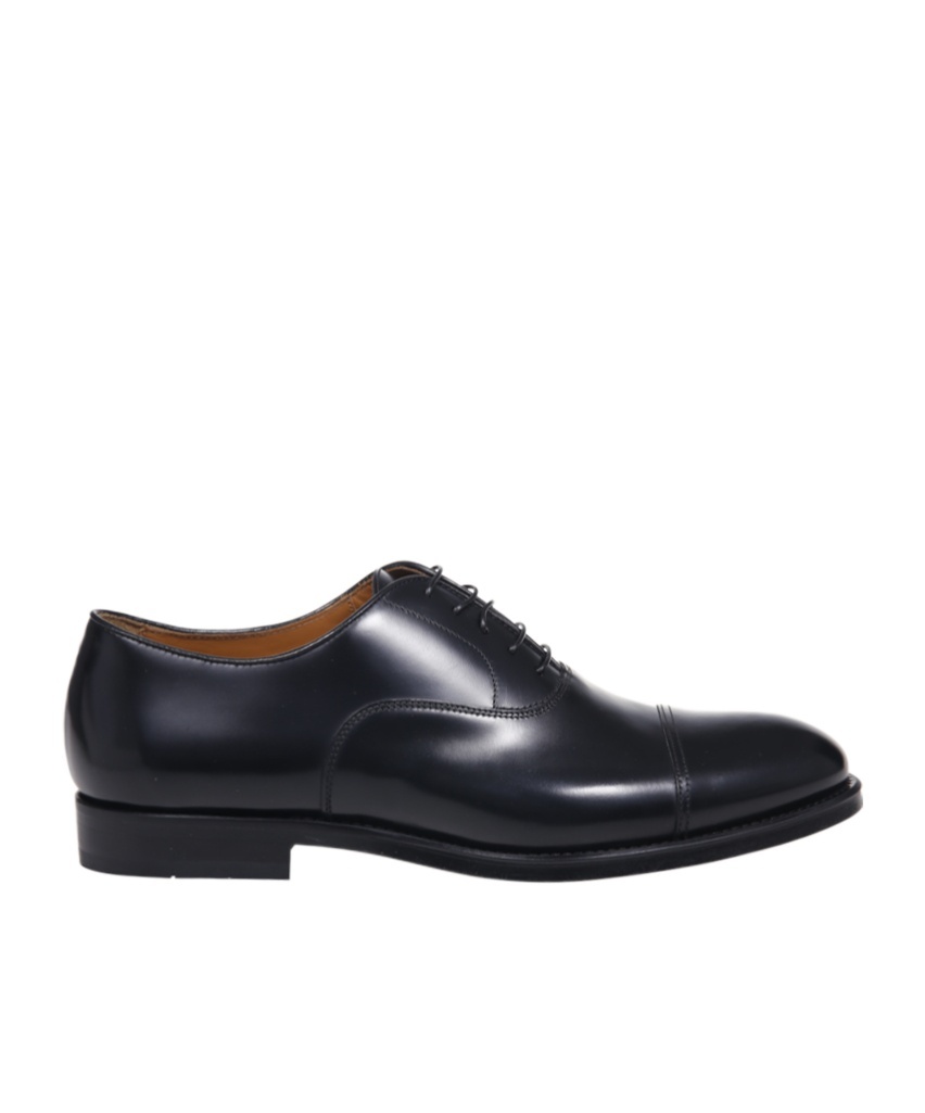 Doucal's Leather Lace-ups In Black
