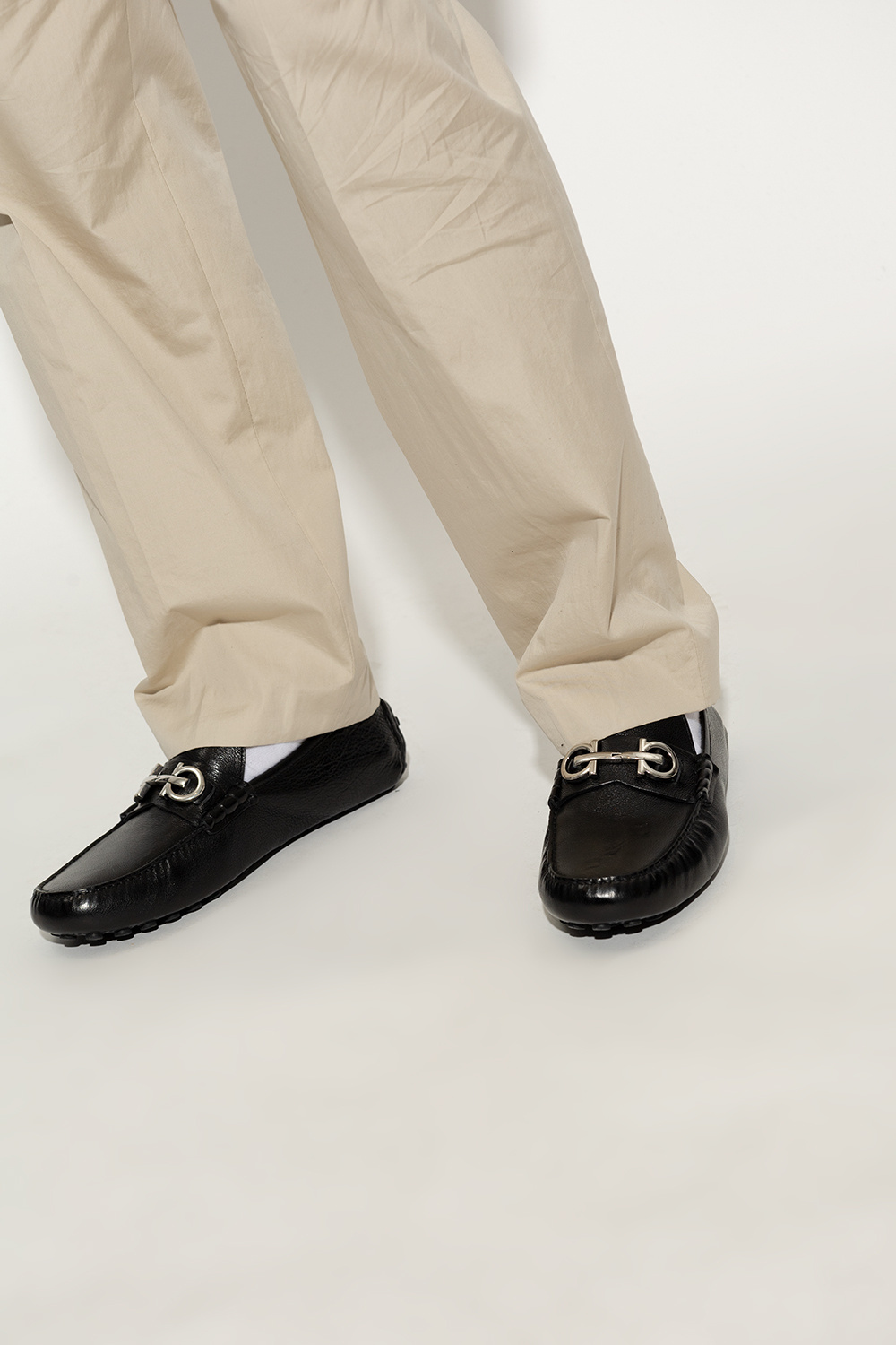 FERRAGAMO SALVATORE FERRAGAMO GRAZIOSO LOGO PLAQUE LOAFERS