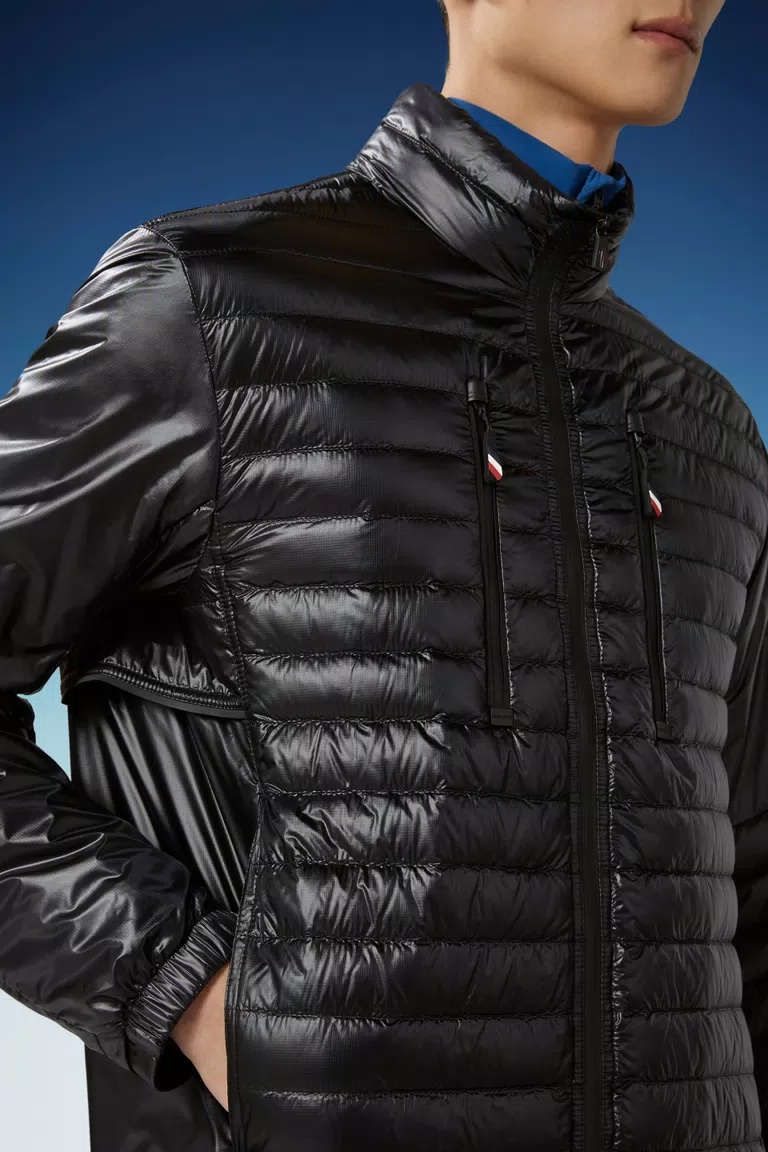 MONCLER MONCLER GRENOBLE PONTAIX SHORT DOWN JACKET