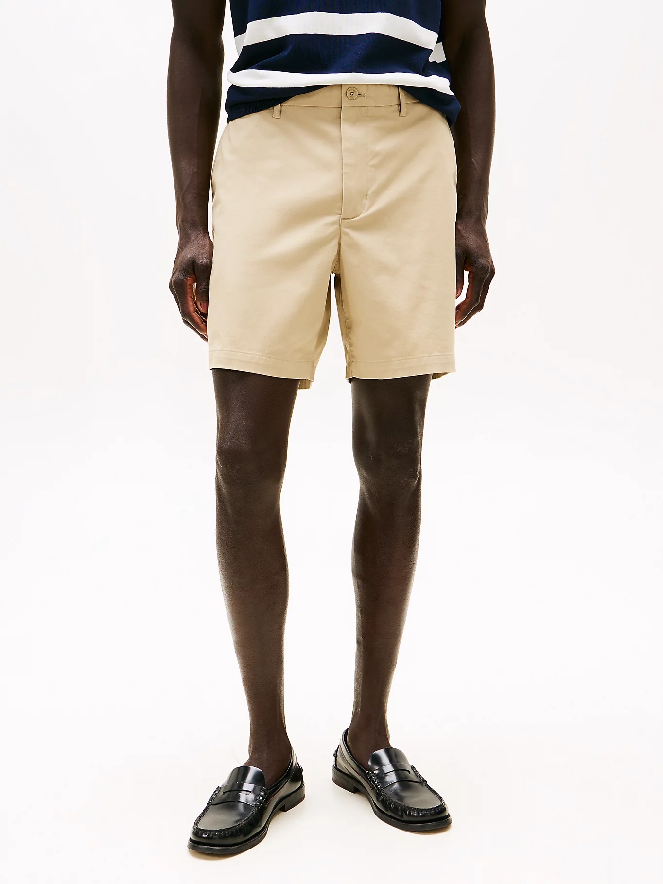 TOMMY HILFIGER BROOKLYN 1985 SLIM CHINO SHORTS