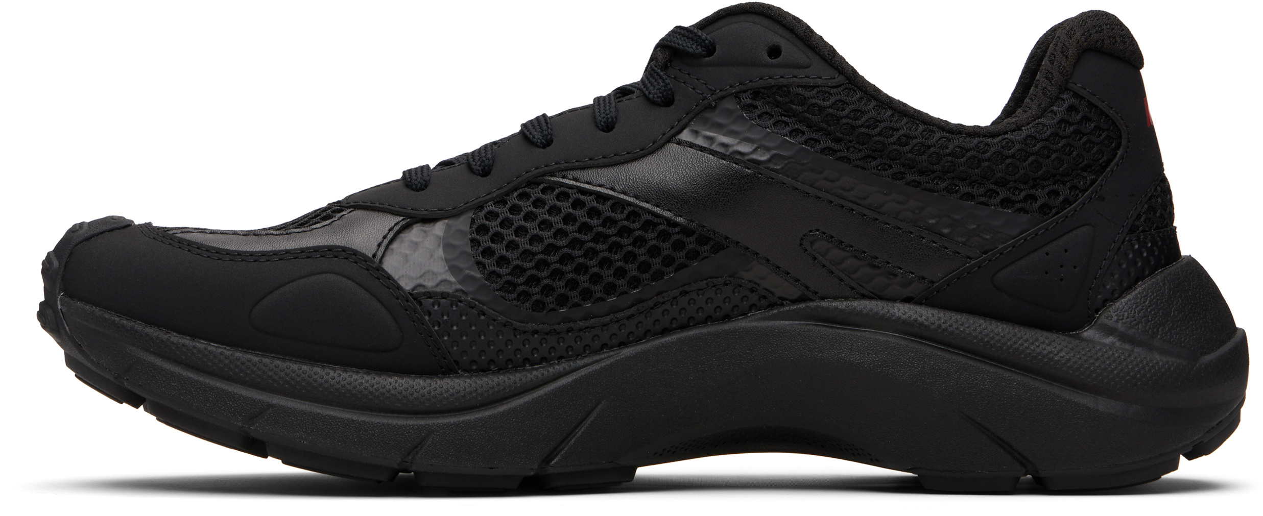 Hugo Boss Round Toe Low-top Sneakers In Black