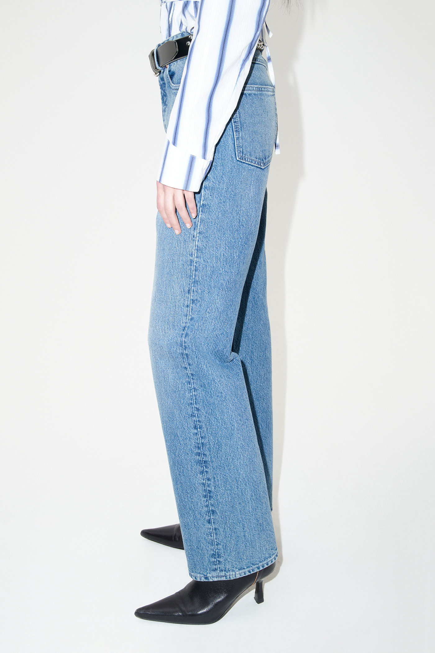 Our Legacy Women S Treble Cut Jeans Deadline Wash In Blue