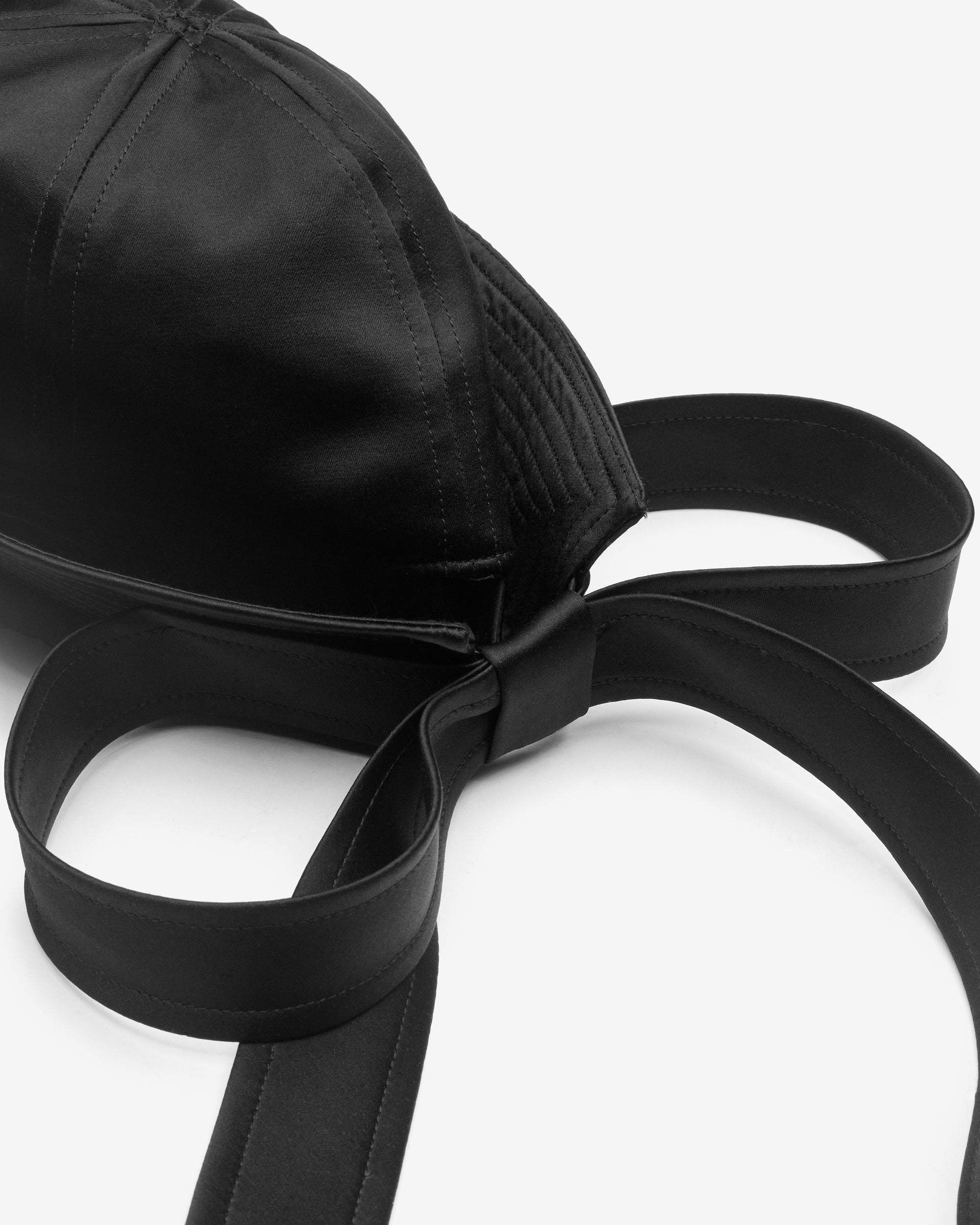 Vaquera Logo-embroidered Hat In Black