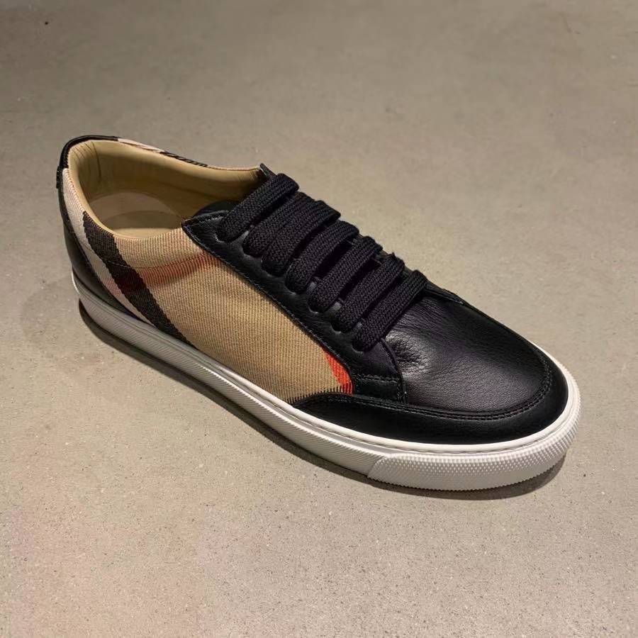 Burberry Check Leather Sneakers In Neutral