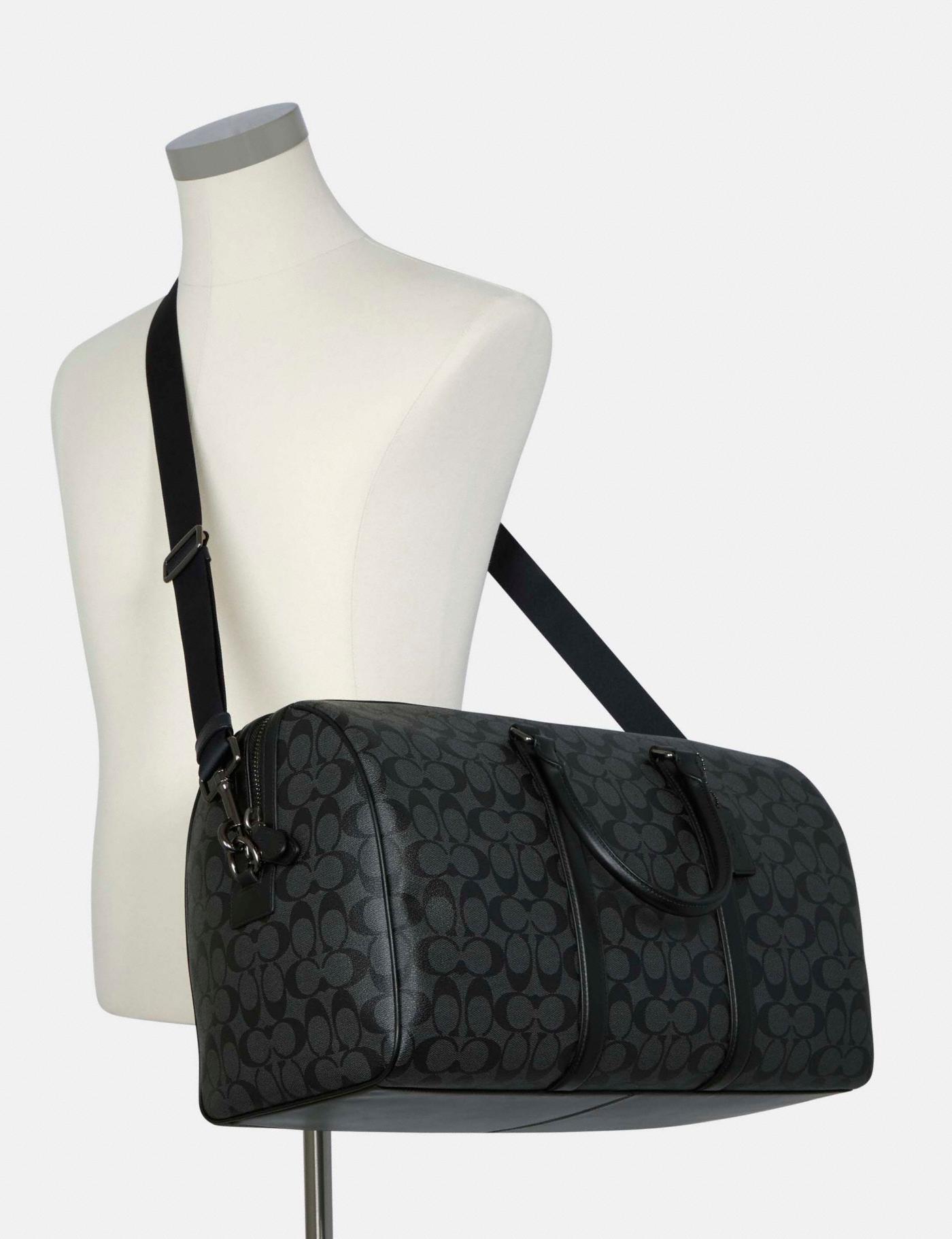 Coach Logo Travel Bag In Black