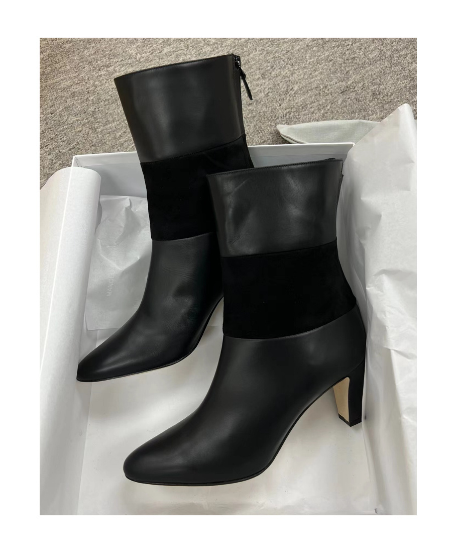 Manolo Blahnik Pointed Short Boots In Black