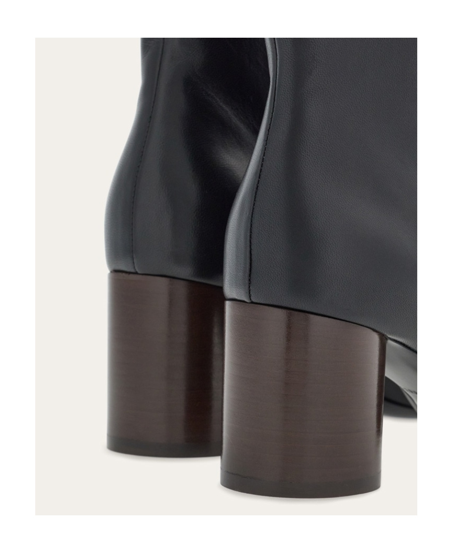 Ferragamo Women's Leonia Leather Ankle Boots In Black
