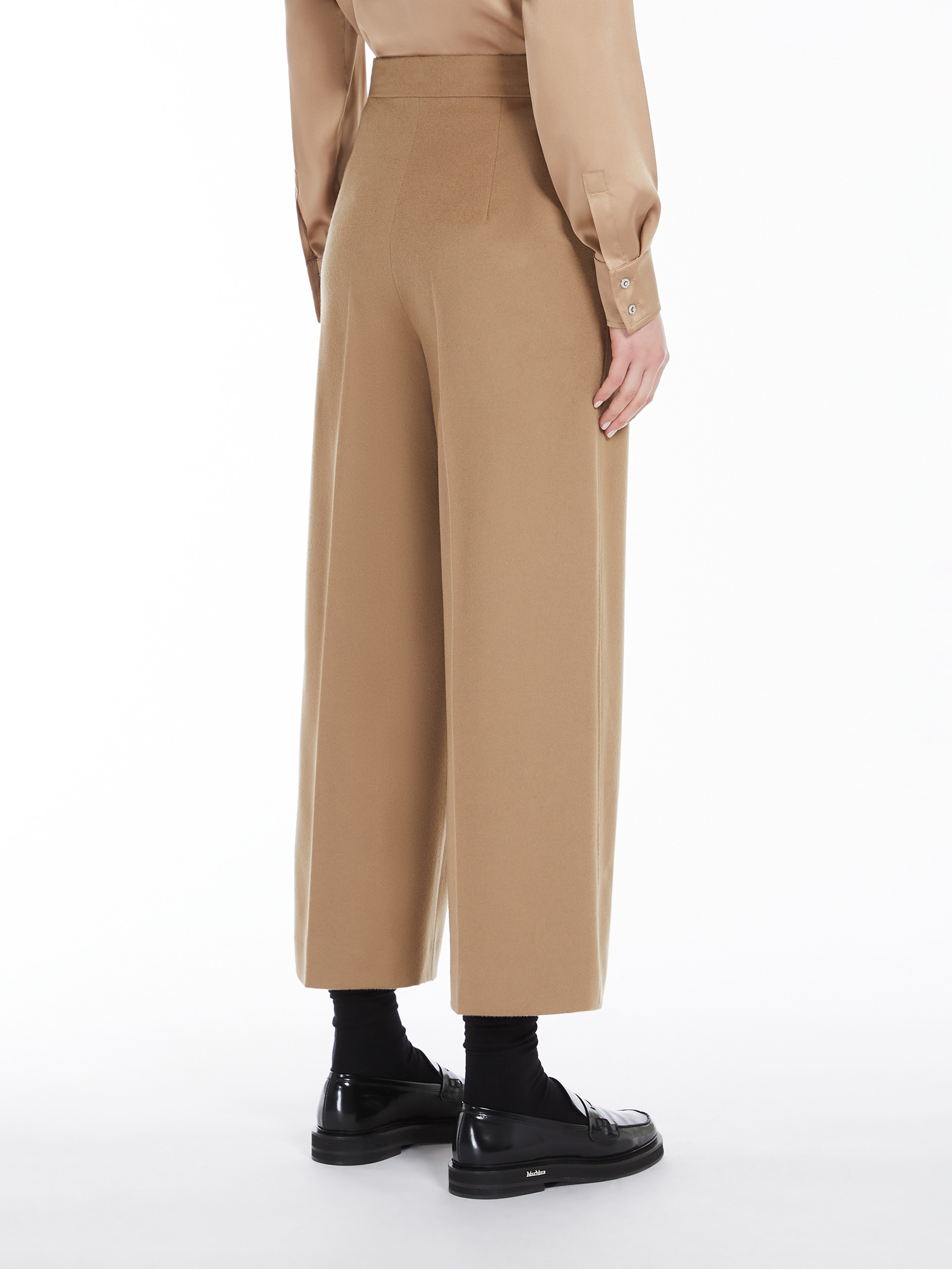 Max Mara Pleated Wool Casual Pants In Nude