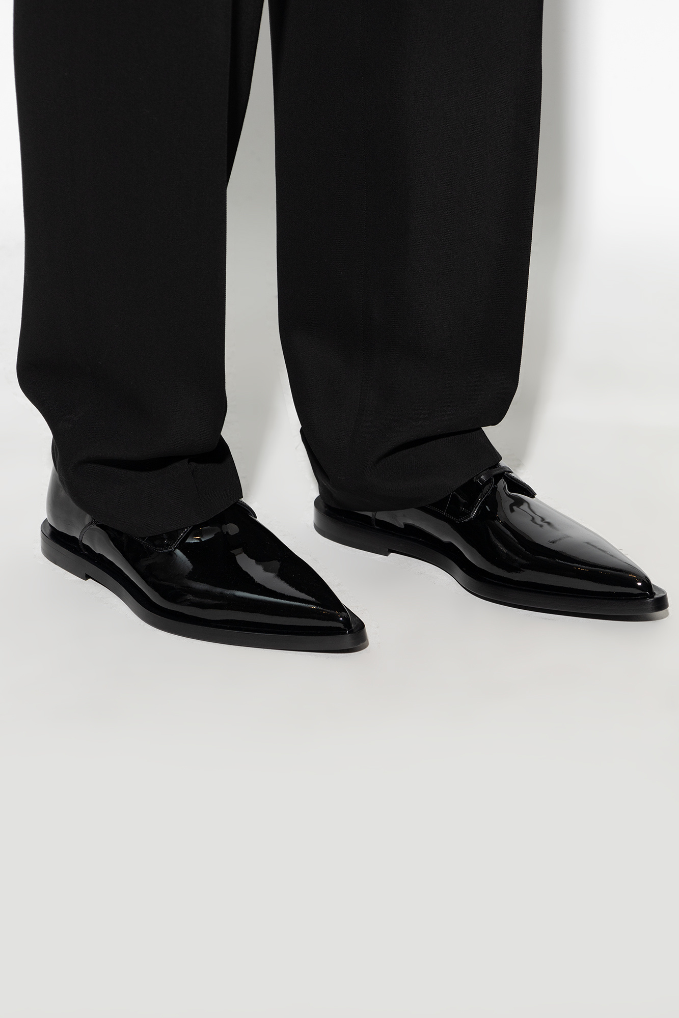 Dolce & Gabbana Leather Pointed Derby Shoes In Black