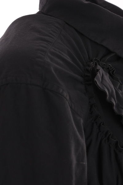 COMME DES GARÇONS COMME DES GARÇONS SHIRT BUTTONED CURVED HEM TOP 