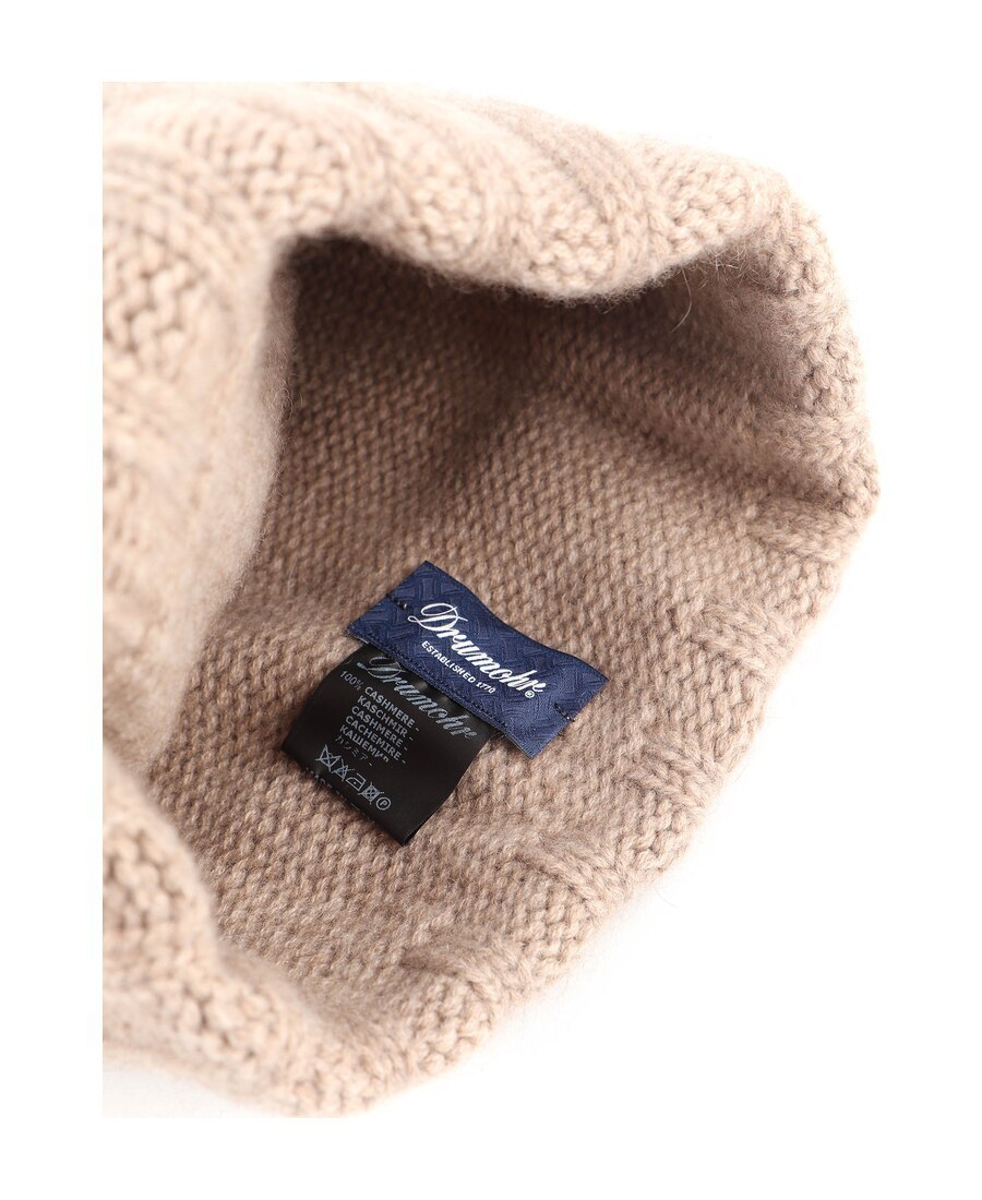 Drumohr Cable Knit Beanie In Nude