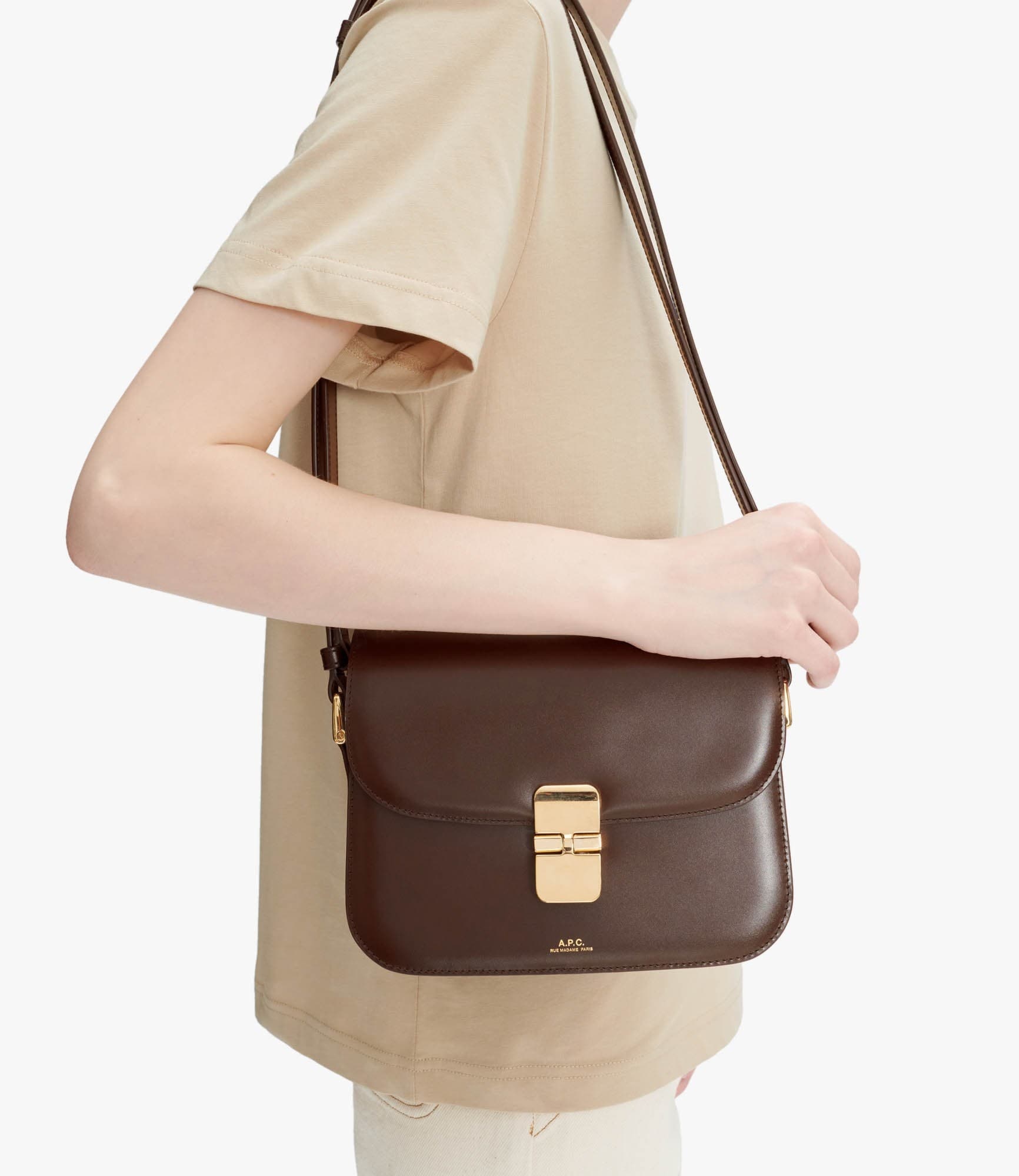 Apc Flip Shoulder Bag In Red