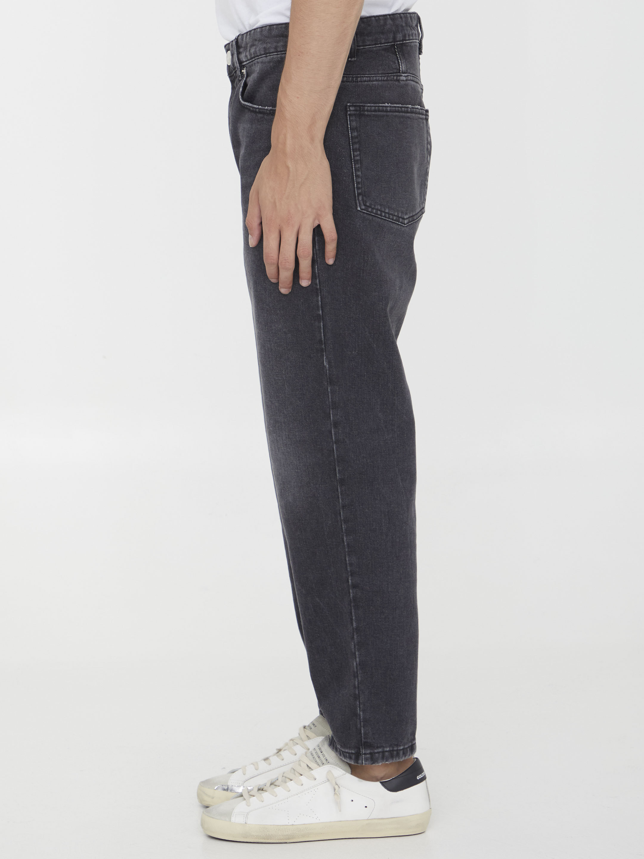 Ami Alexandre Mattiussi Ami Paris Belt-looped Mid-rise Jeans In Gray
