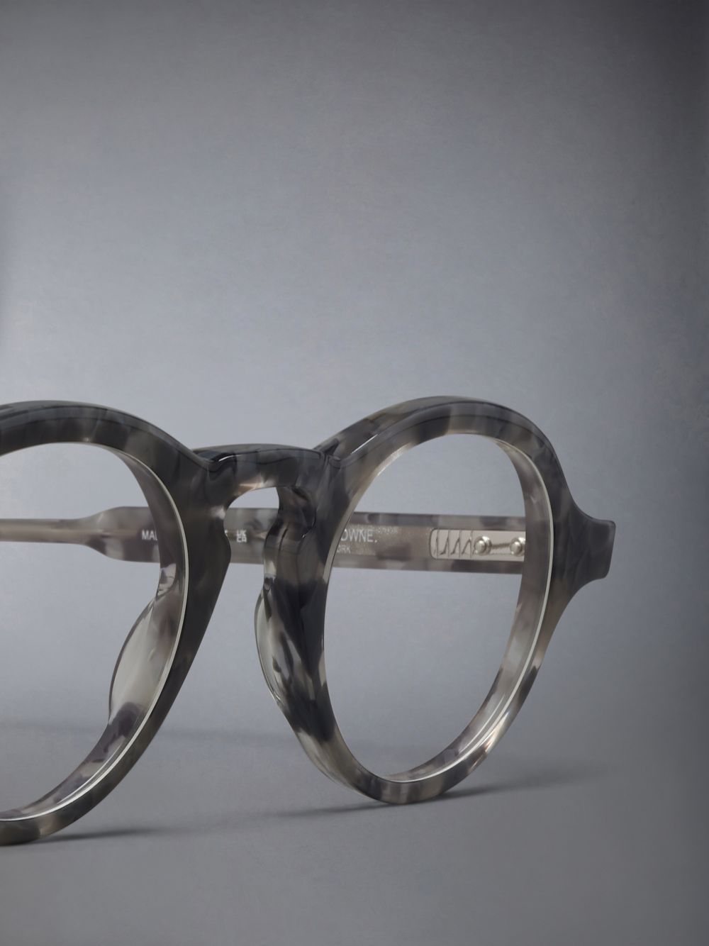 Thom Browne Circular Flat Mirror In Black