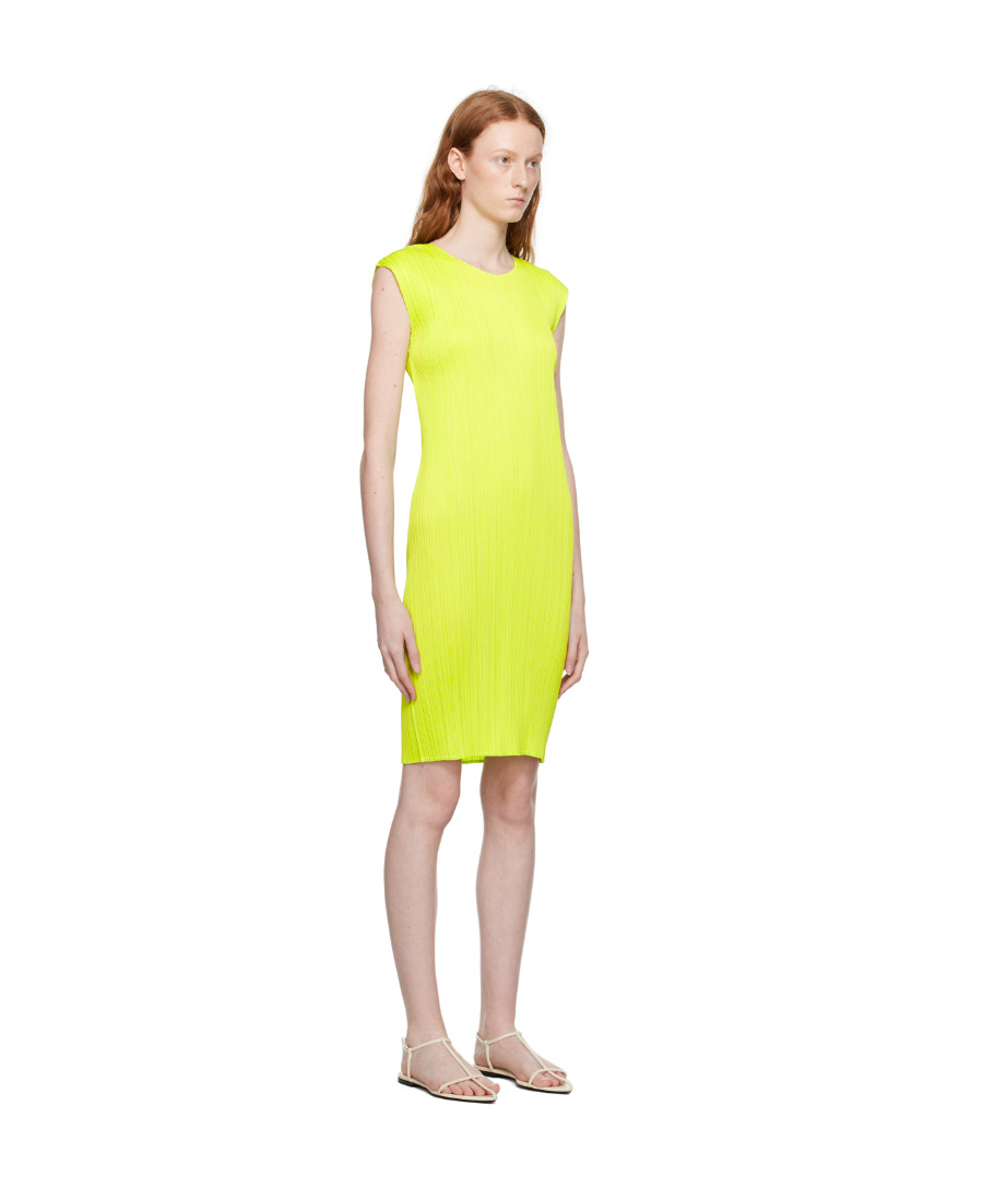 Issey Miyake A Simple Medium-length Dress In Yellow
