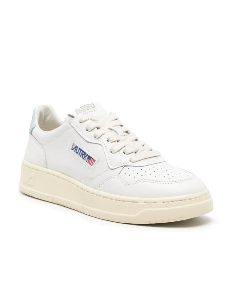 Autry 'medalist Low' White Sneakers With Logo Detail And Heel Tab In White