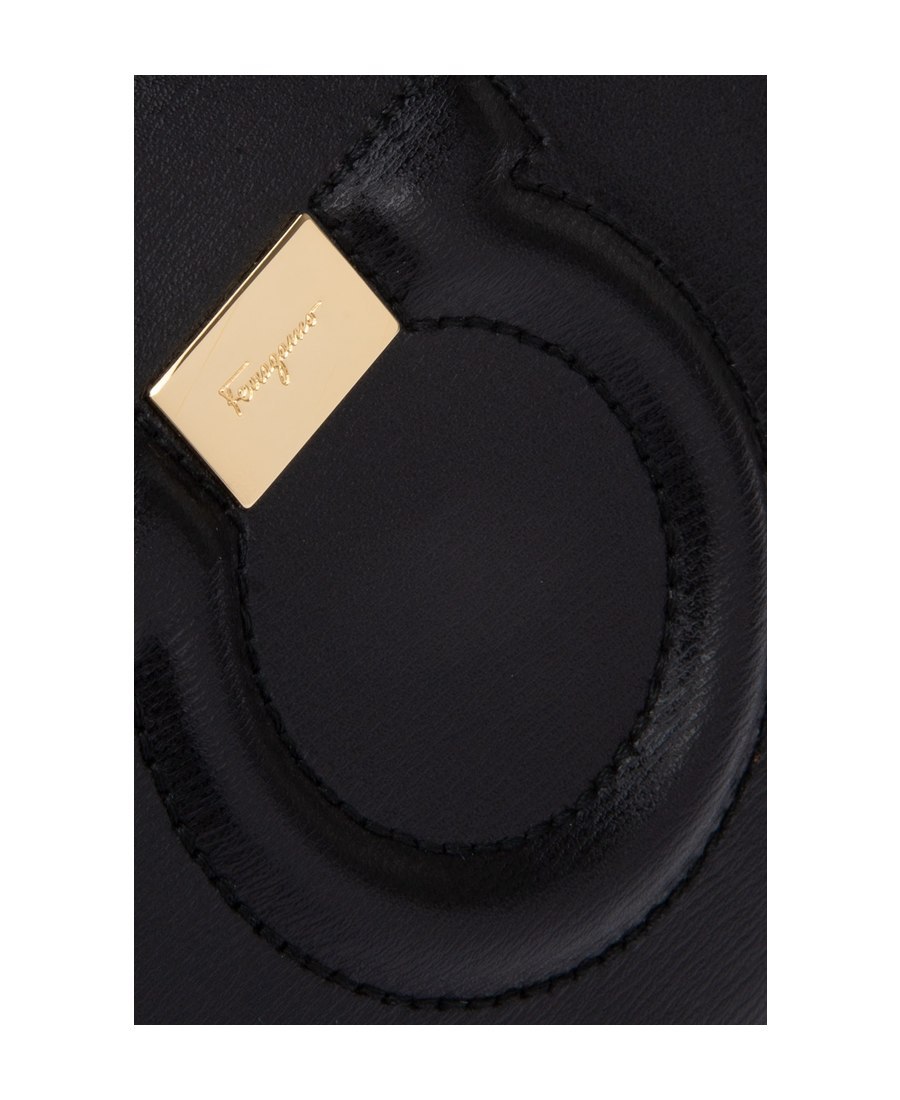 Ferragamo Gancio Continental Wallet In Black