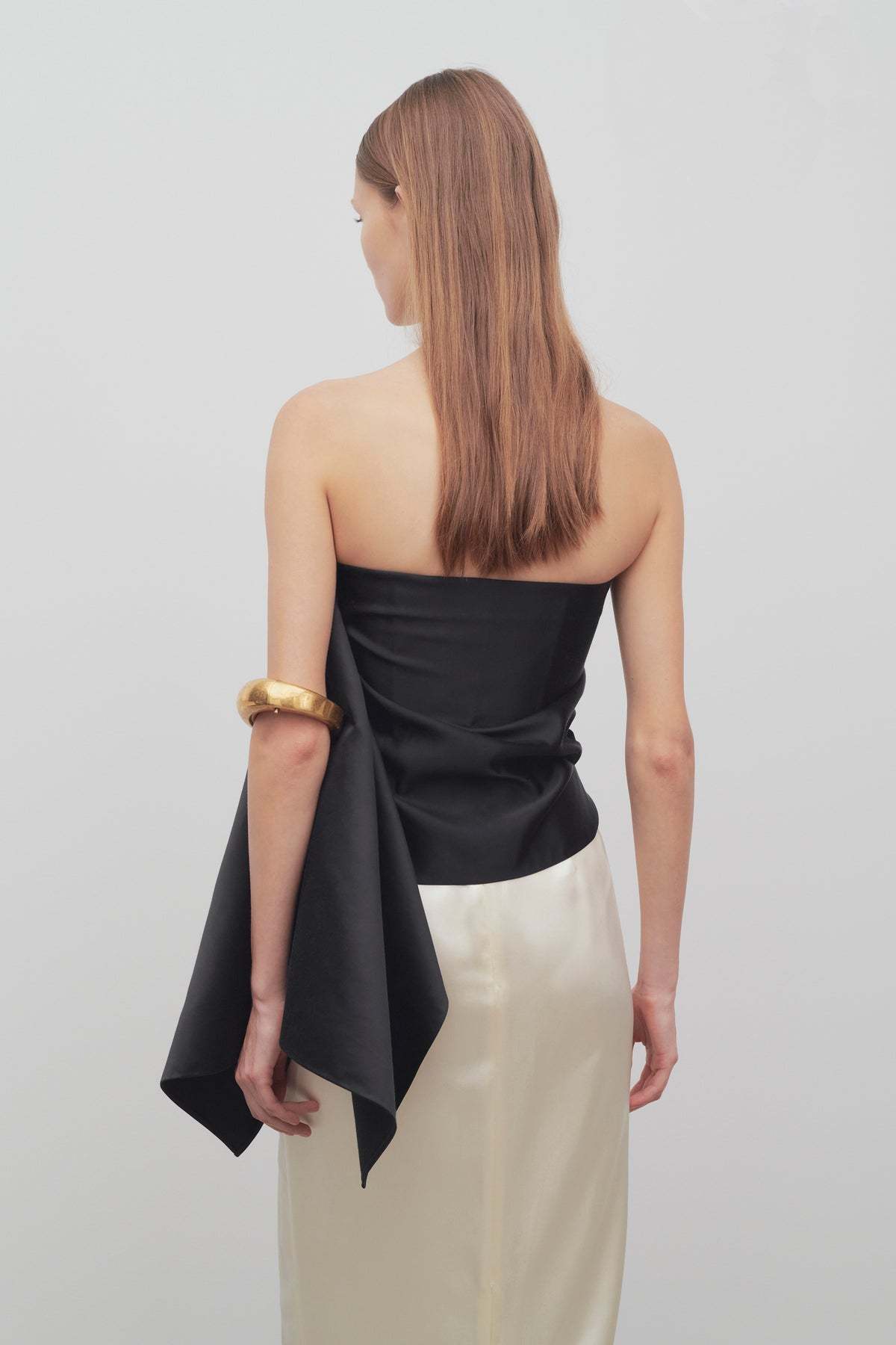 Shop The Row Nana Top In Black
