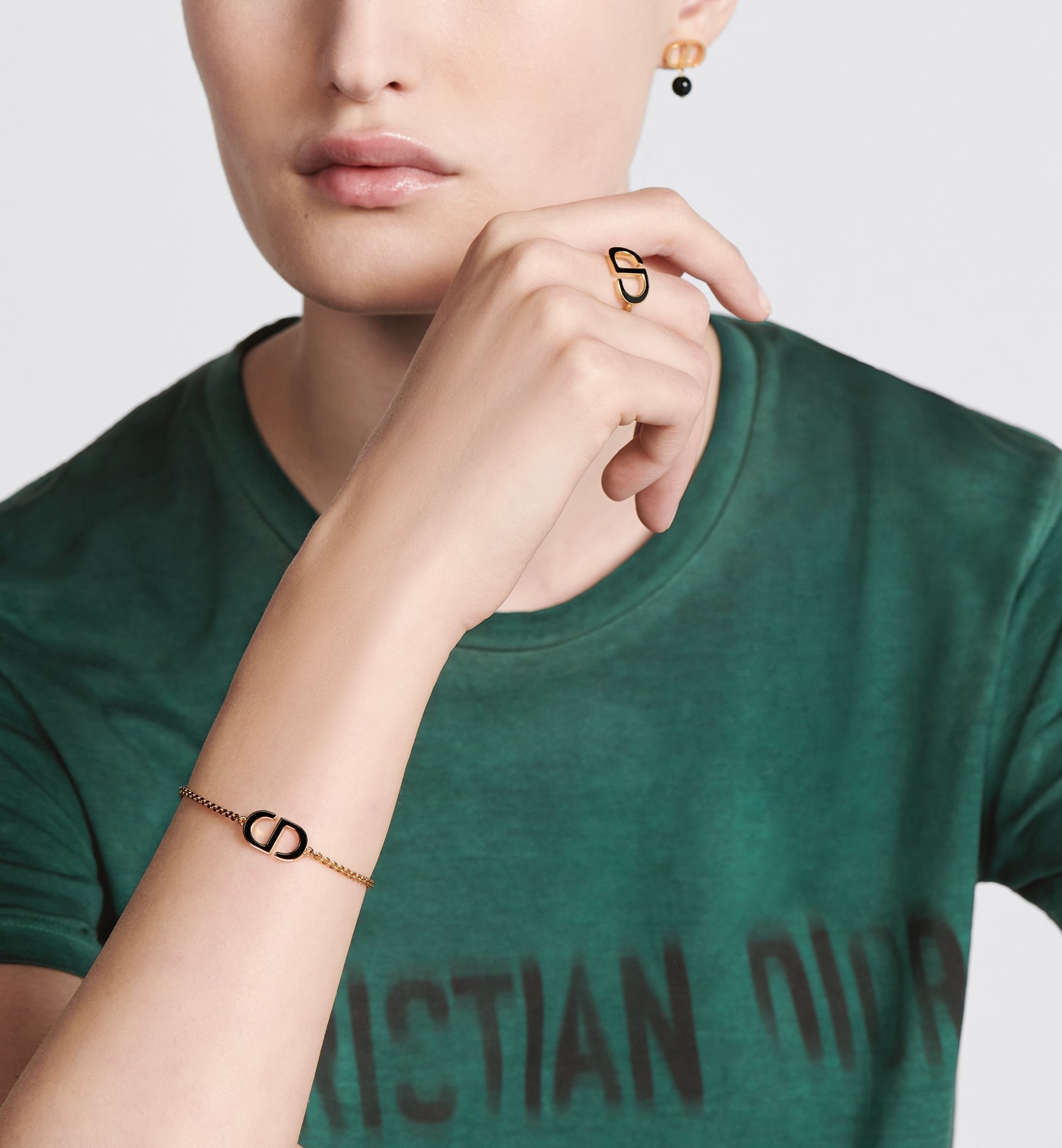 Dior Logo Petit Cd Ring In Yellow