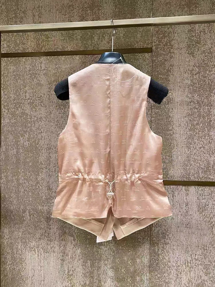Max Mara Sleeveless V-neck Vest With Adjustable Back Strap In Nude