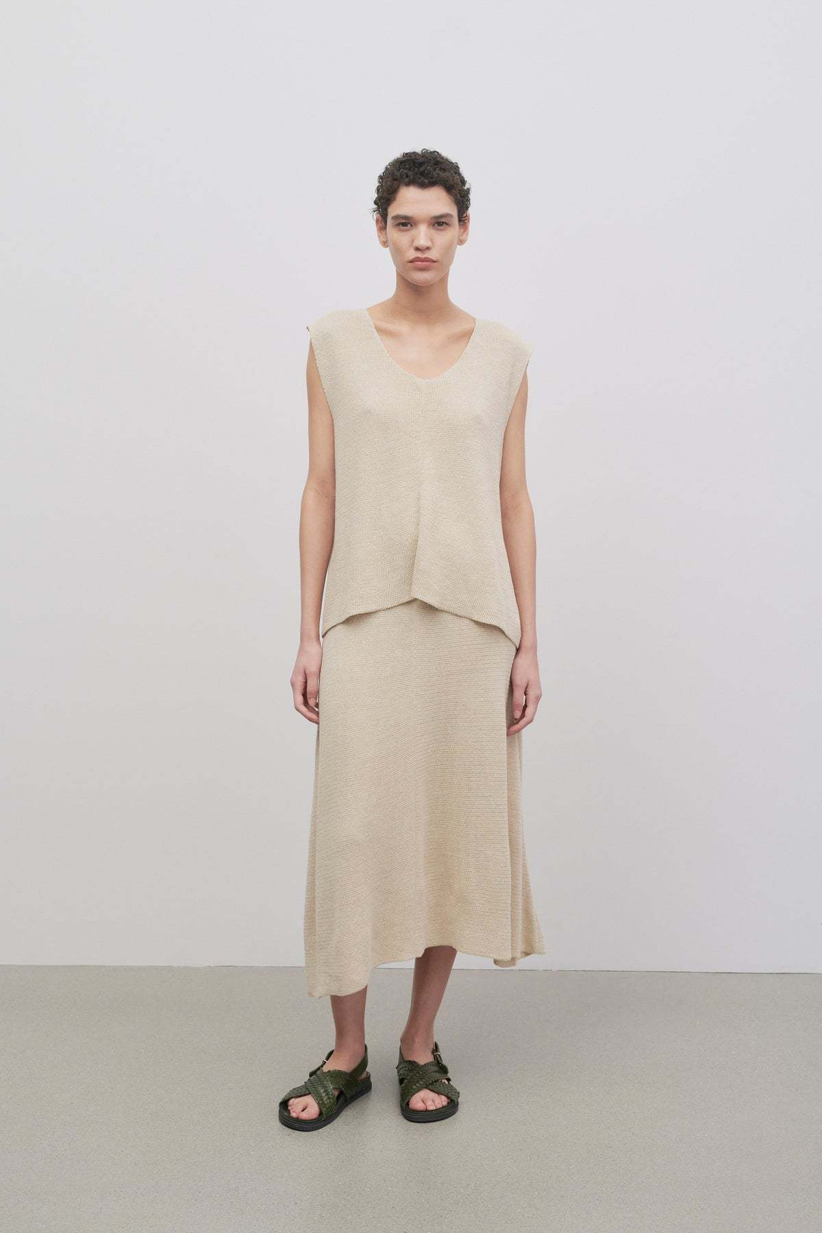 The Row Beige Linen Skirt In Nude
