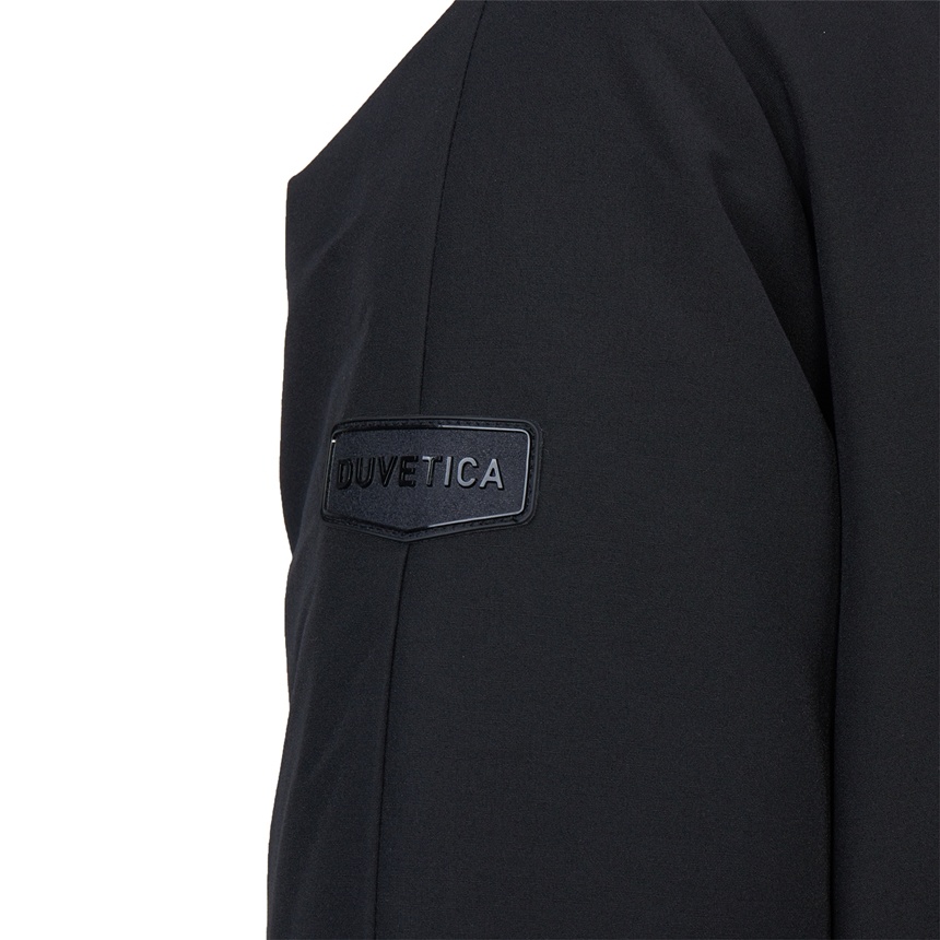 Duvetica Long-sleeved Hooded Down Jacket In Black