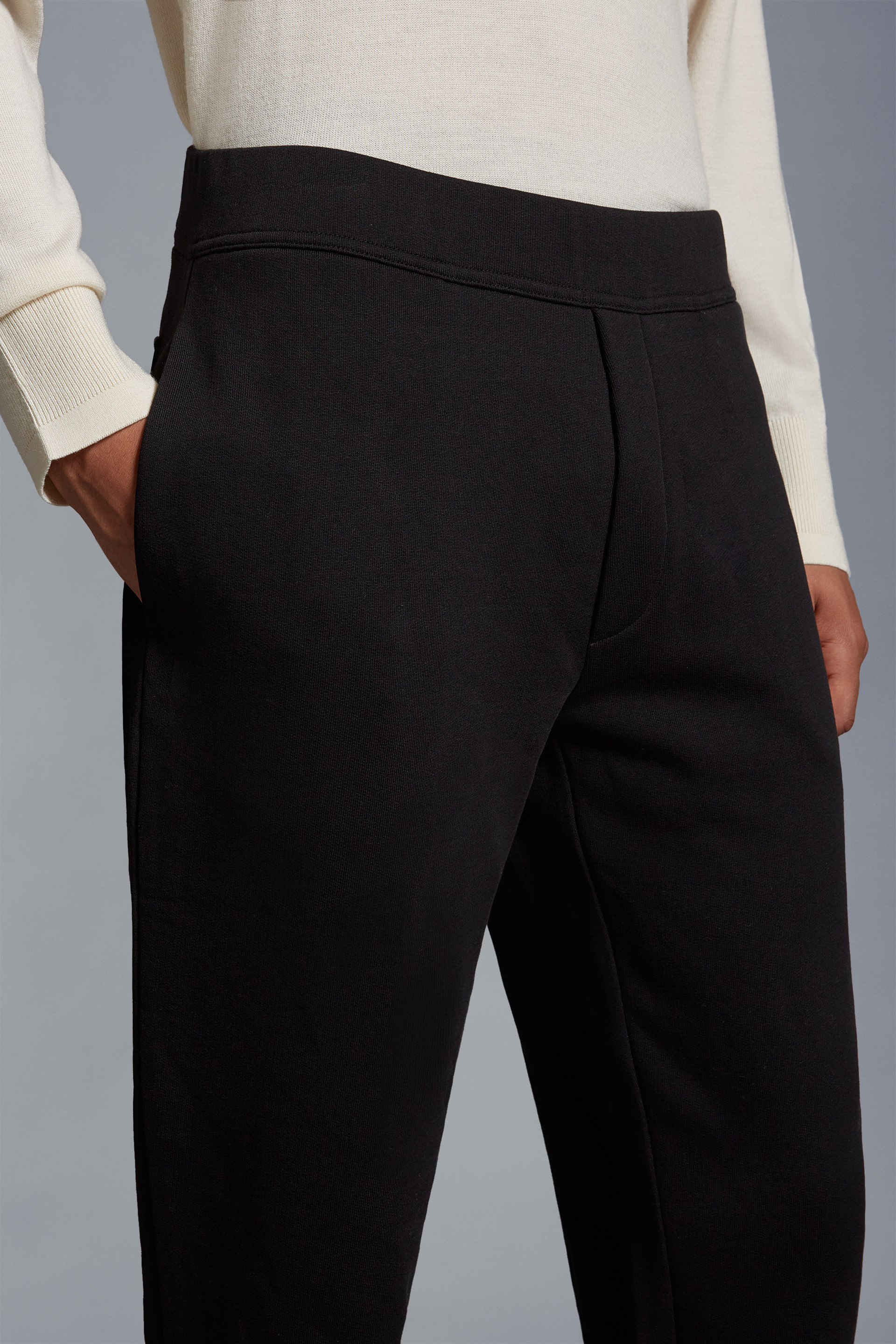 Moncler Cotton Trousers With Belt Loops And Pockets In Black