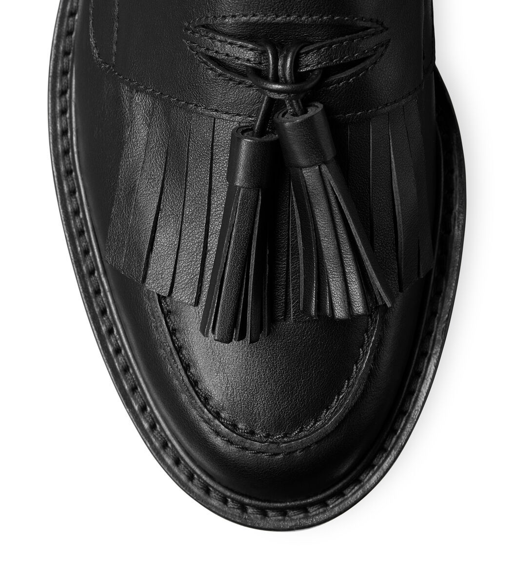 Stuart Weitzman Mila Lift Tassel-embellished Loafers In Black
