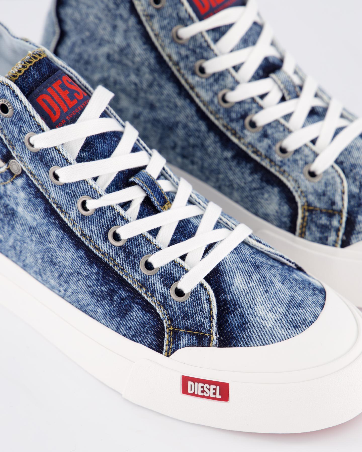Diesel Low Help Recreational Shoe In Blue