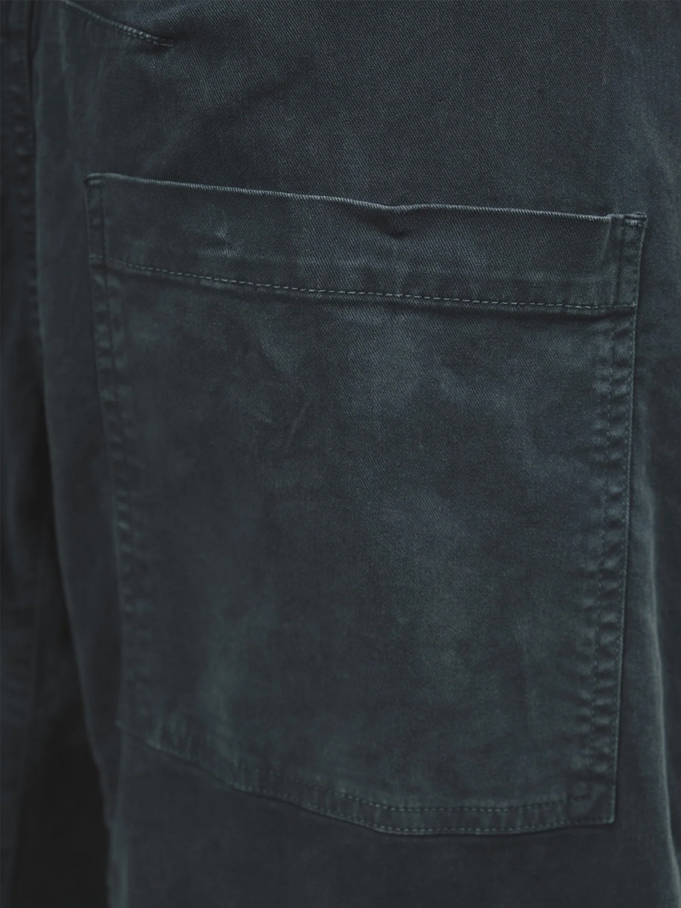 Nili Lotan Multi-pocket Jeans In Black