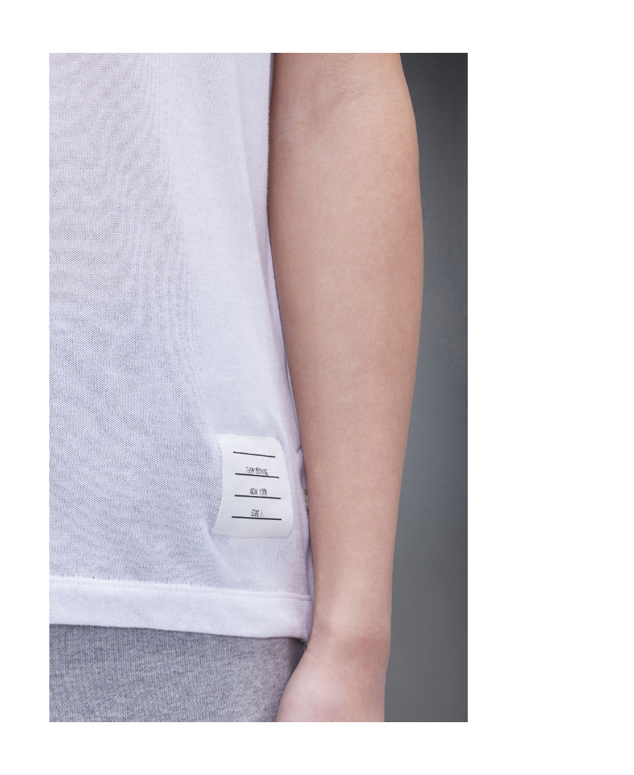 THOM BROWNE THOM BROWNE STRIPE DETAILED CREWNECK T-SHIRT