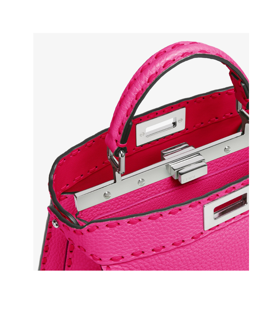 Fendi Logo Shoulder Bag In Pink