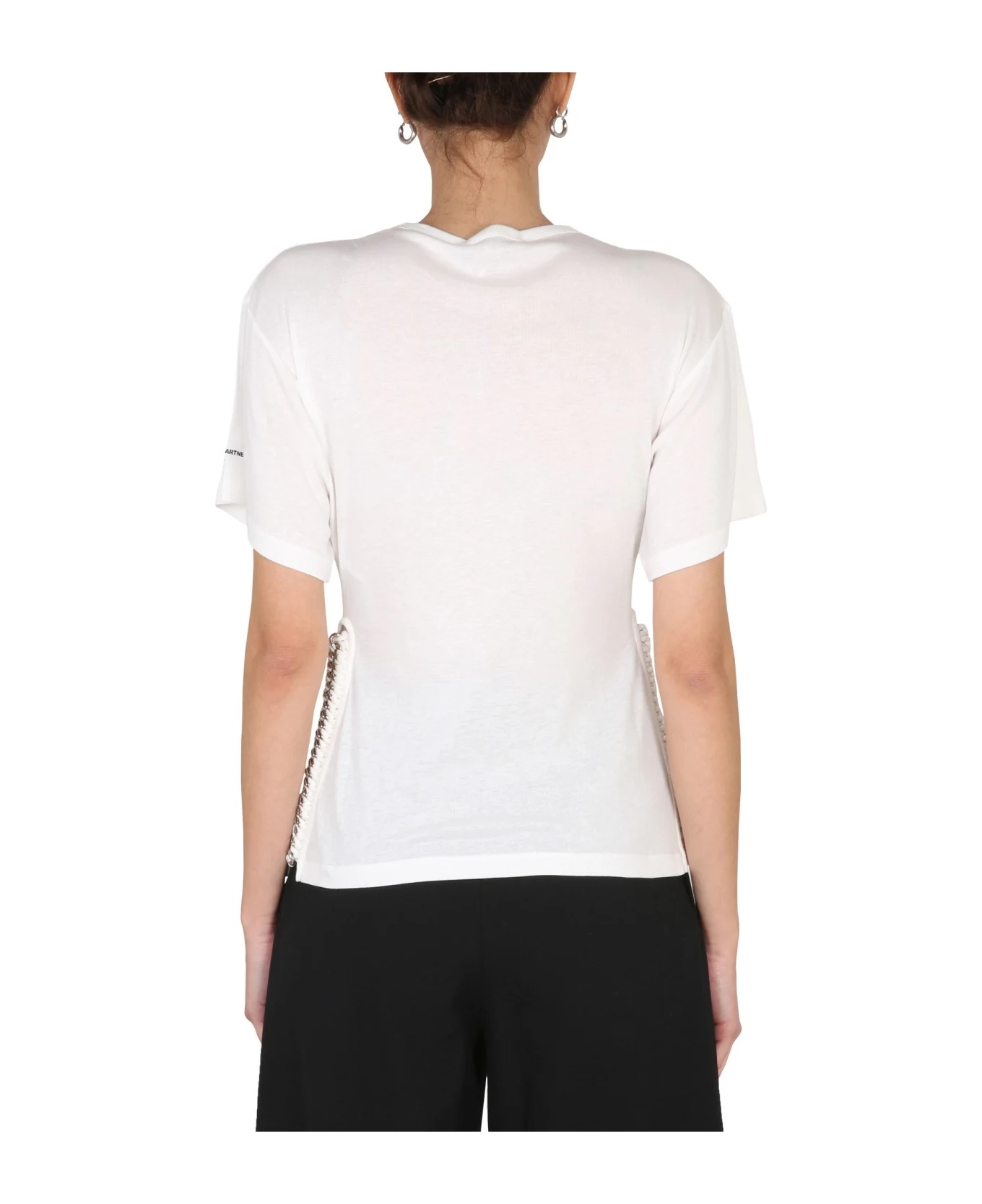 Tシャツ・カットソー Stella McCartney T-SHIRT WITH CHAIN DETAIL Stella Mccartney T-shirt With Chain Detail In Beige | ModeSens