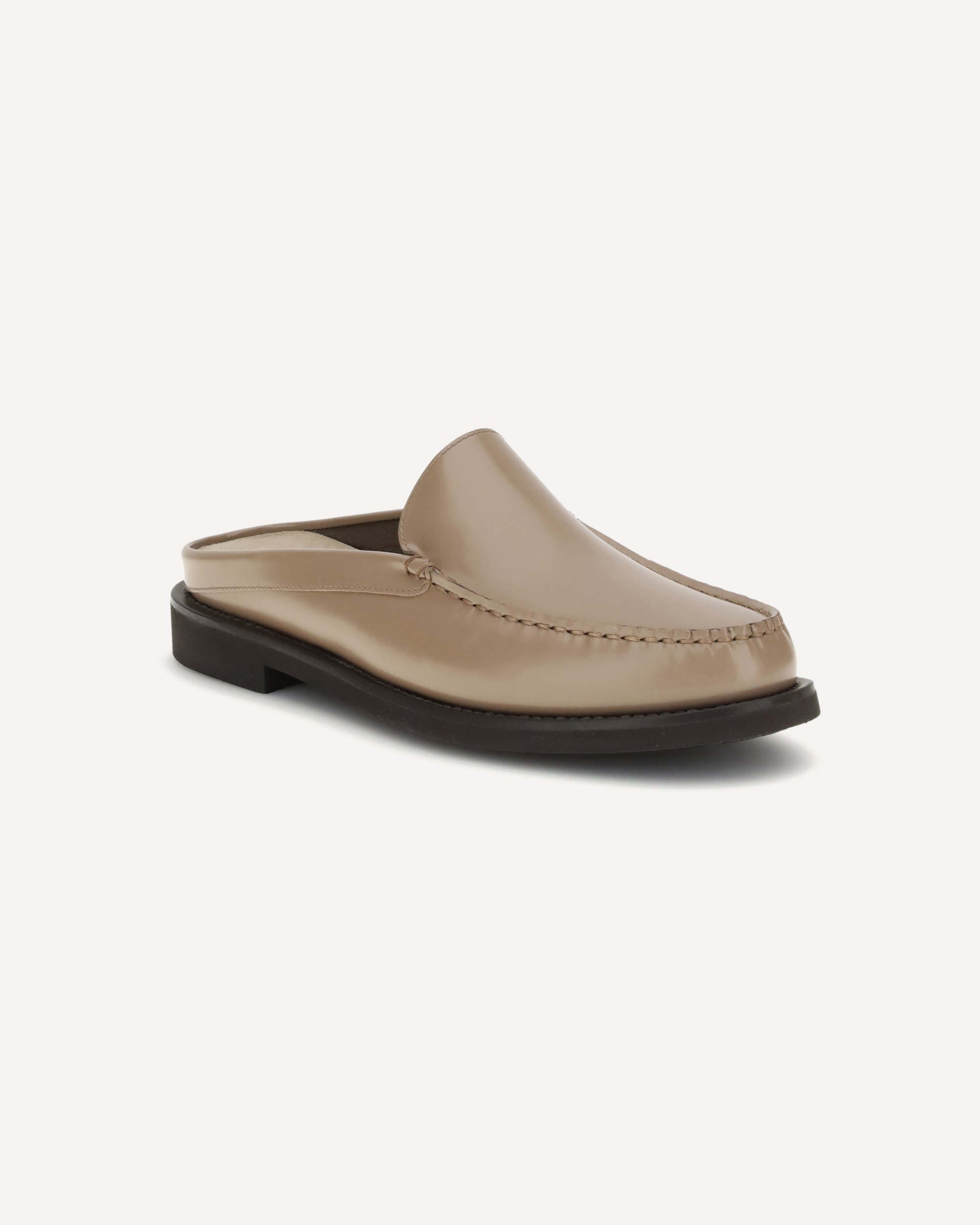 Brunello Cucinelli Women Leather Mules In Gray