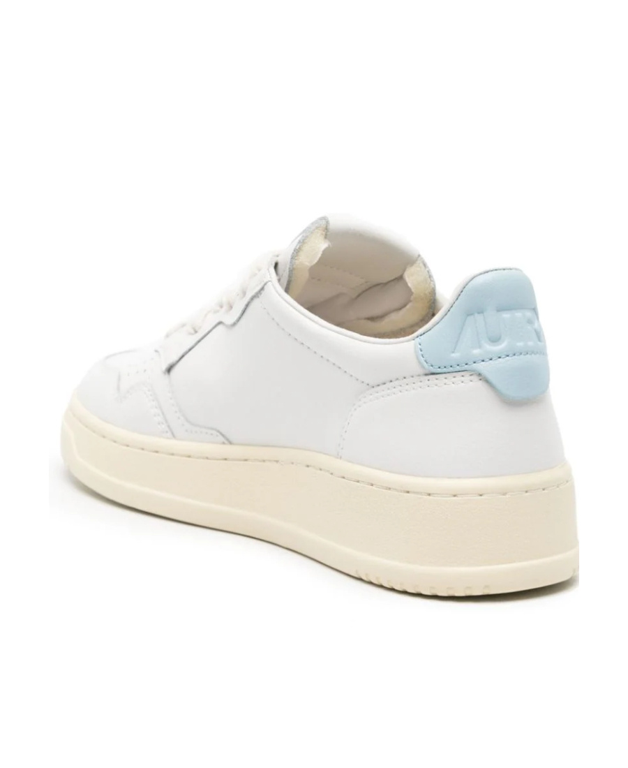 Autry 'medalist Low' White Sneakers With Logo Detail And Heel Tab In White