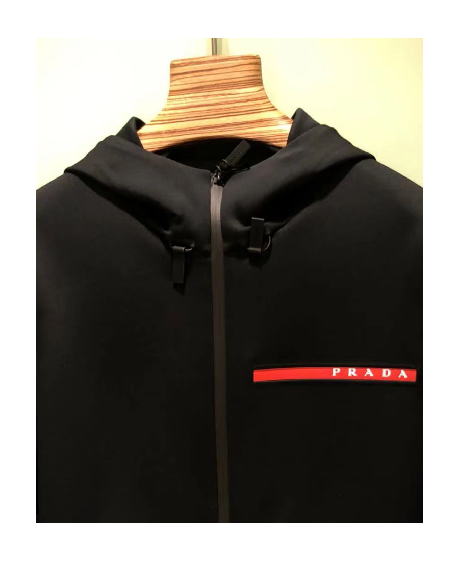 Prada Long-sleeved Zipper Casual Jacket In Black