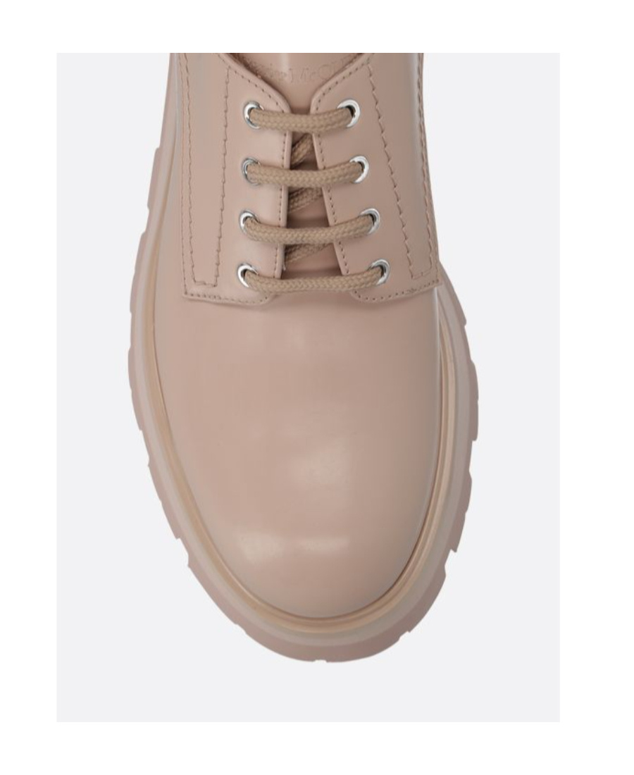 Alexander Mcqueen Wander Lace-up Shoes In Nude