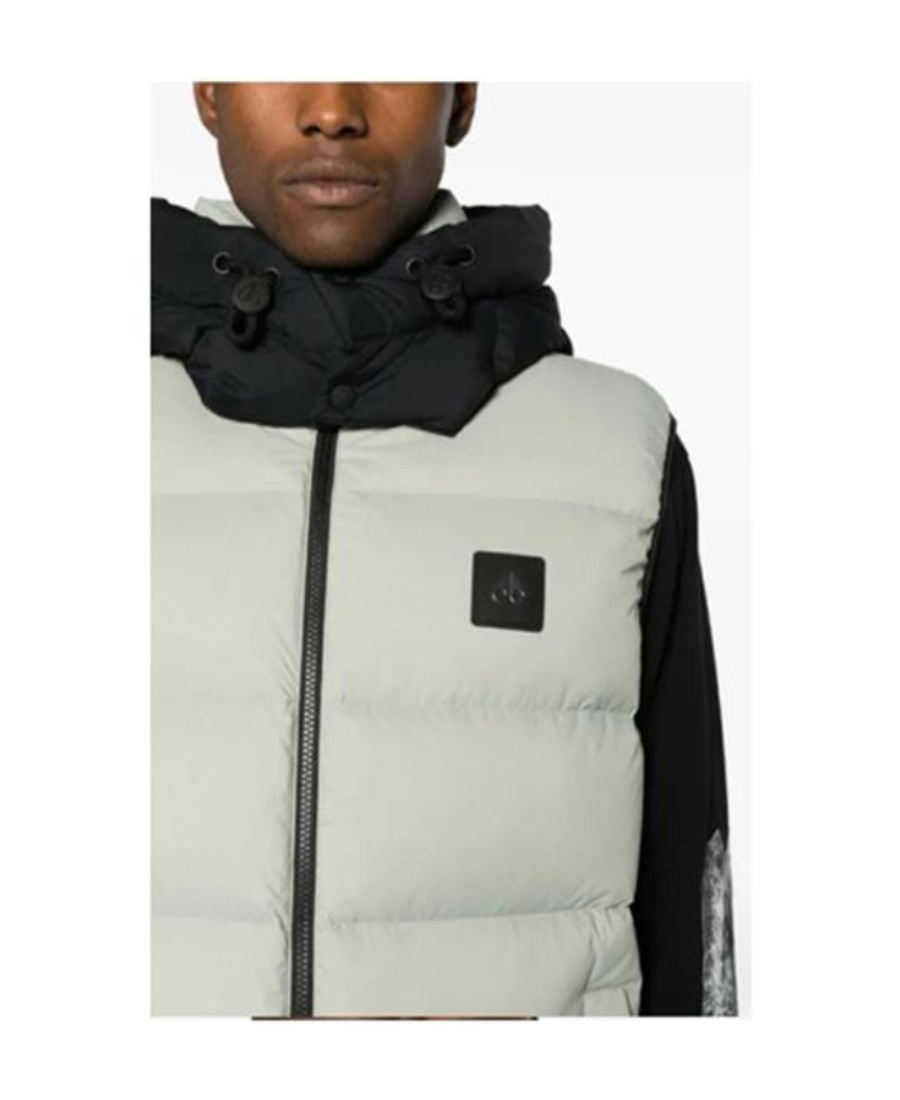 Moose Knuckles Logo-patch Hooded Padded Gilet In Gray