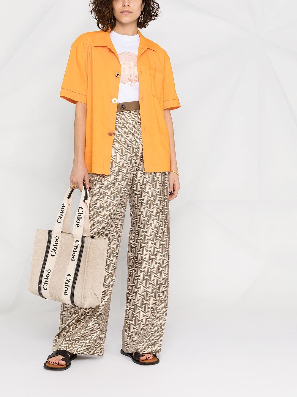 Chloé Linen Shoulder Bag With Logo Print. This Bag Is Made With Lower Environmental Impact Material In Nude