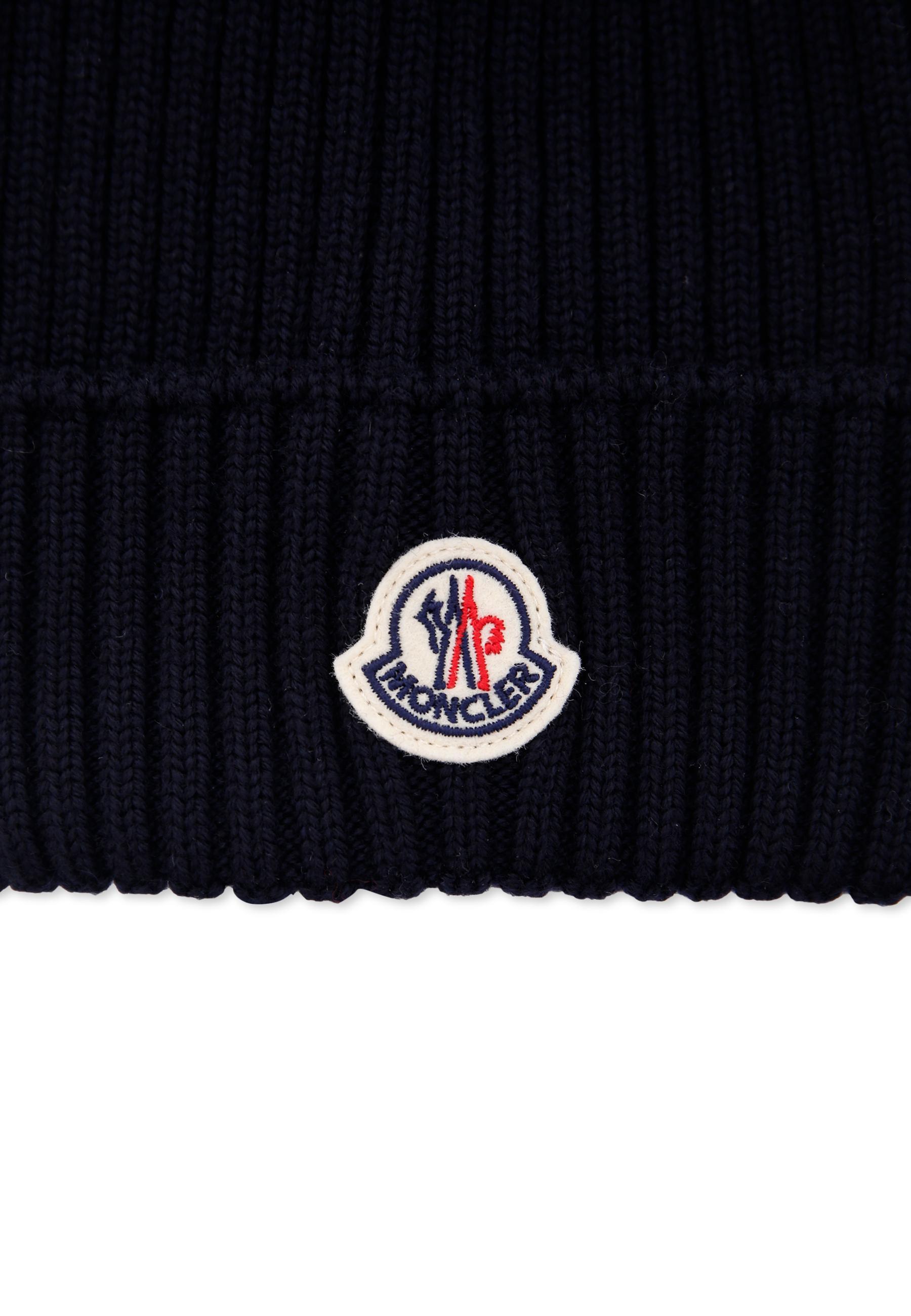 Moncler Ribbed Hat In Blue